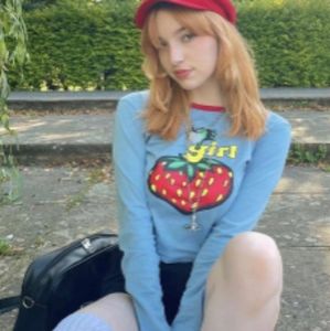 Meet your Posher, Tsang